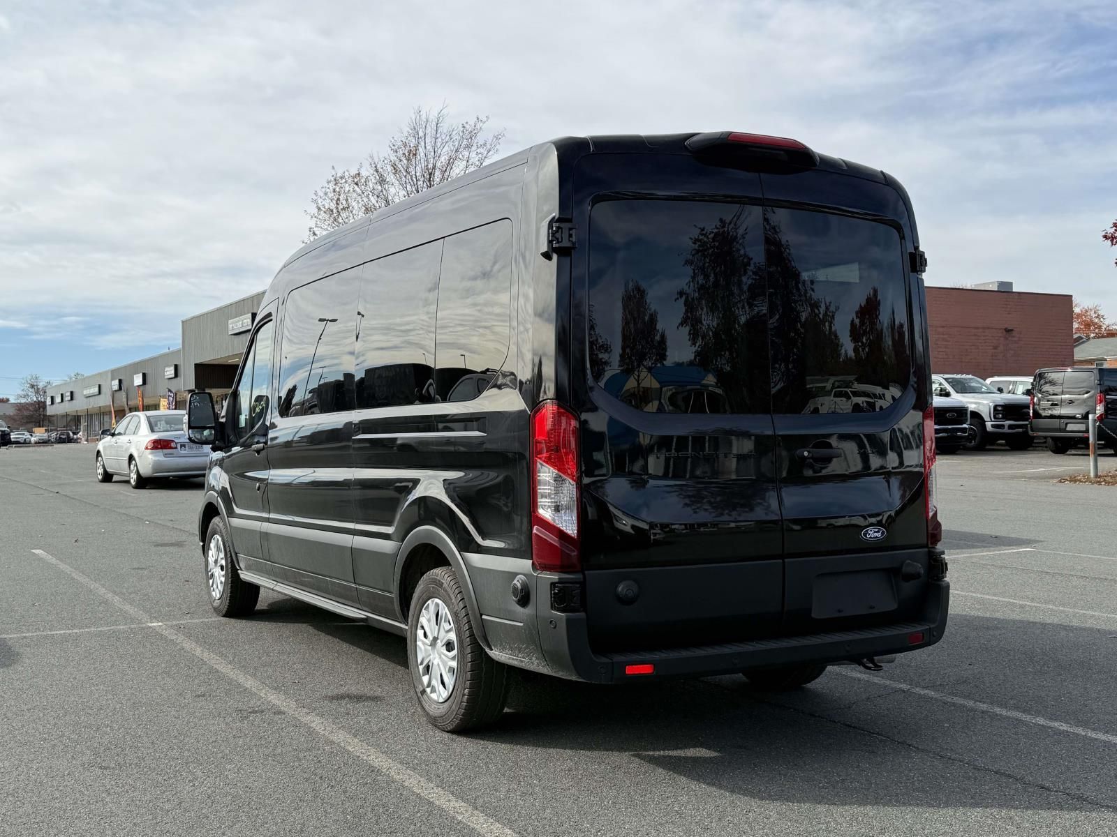 2026 Ford Transit photo 4
