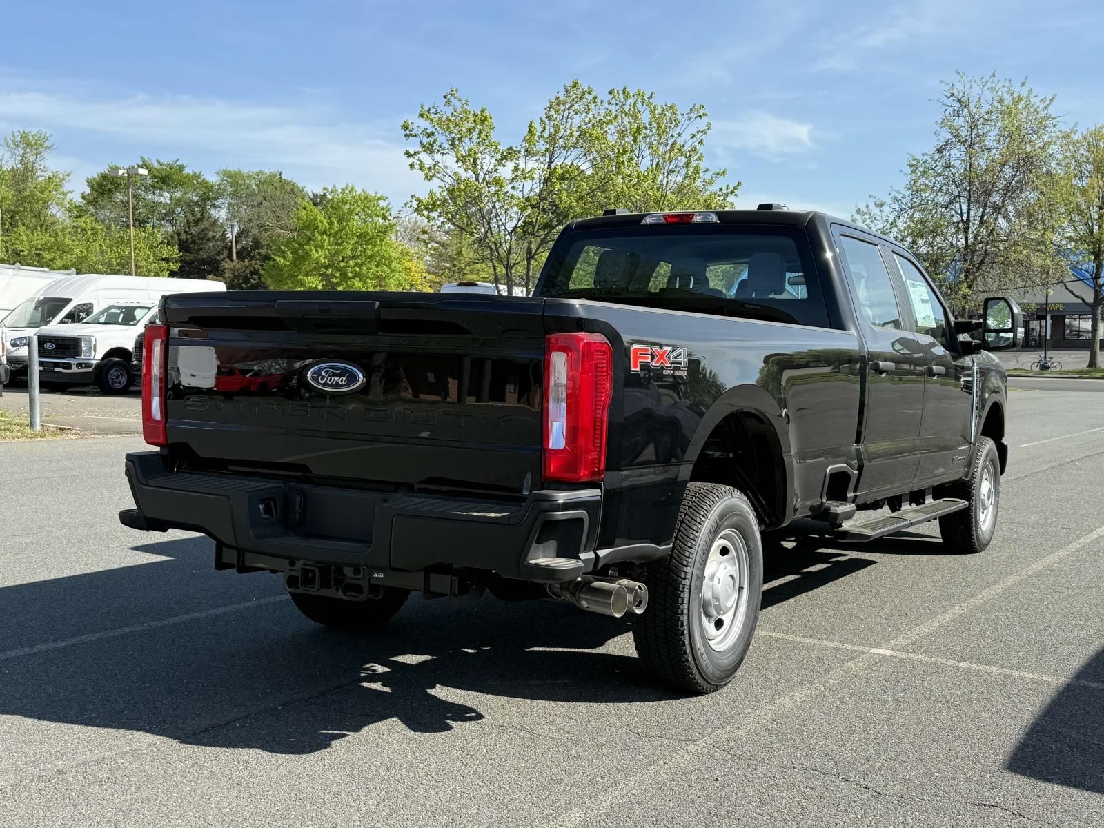 2025 Ford F-250 XL photo 2