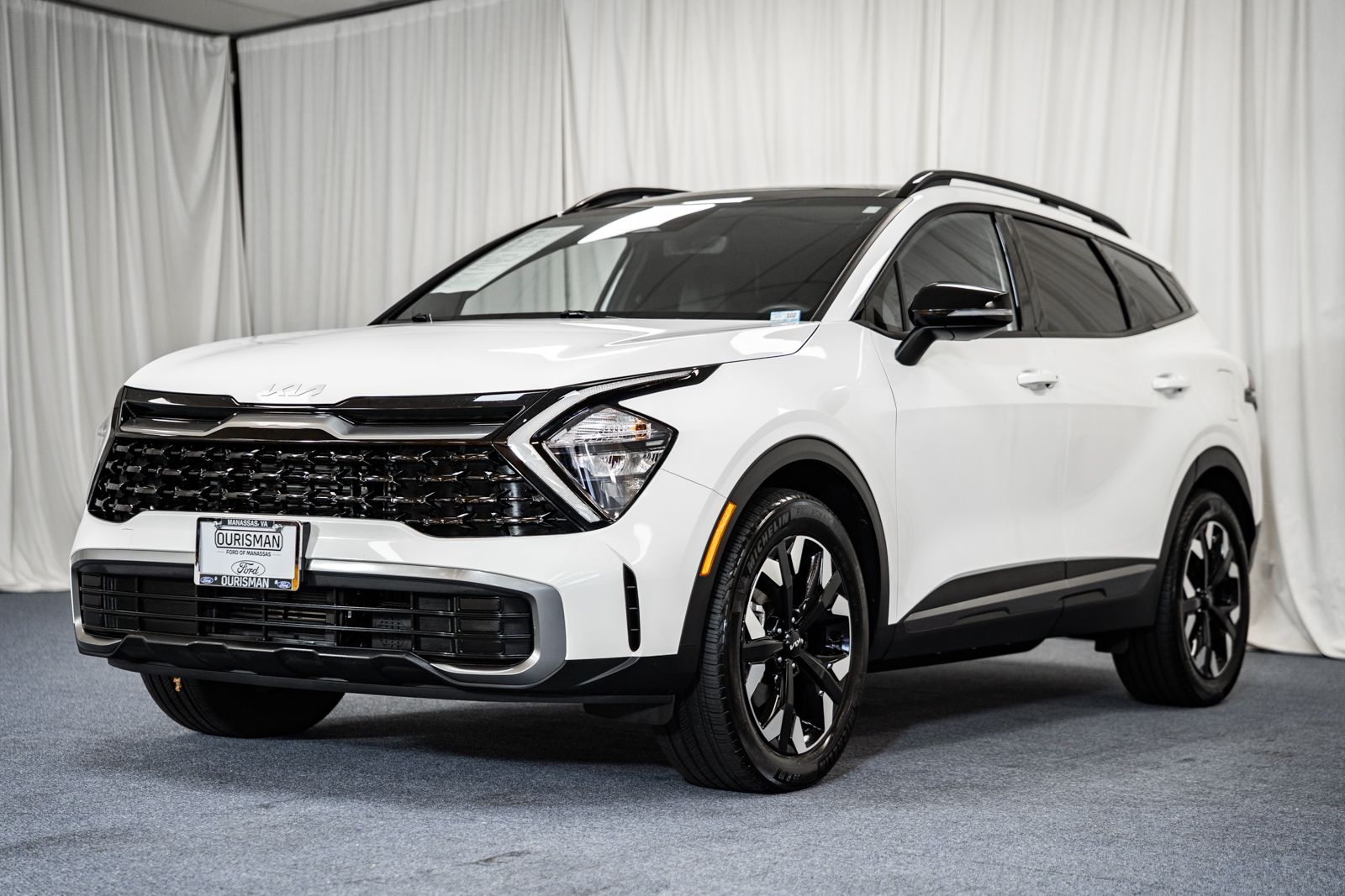 2023 Kia Sportage Plug-In Hybrid X-Line photo 3