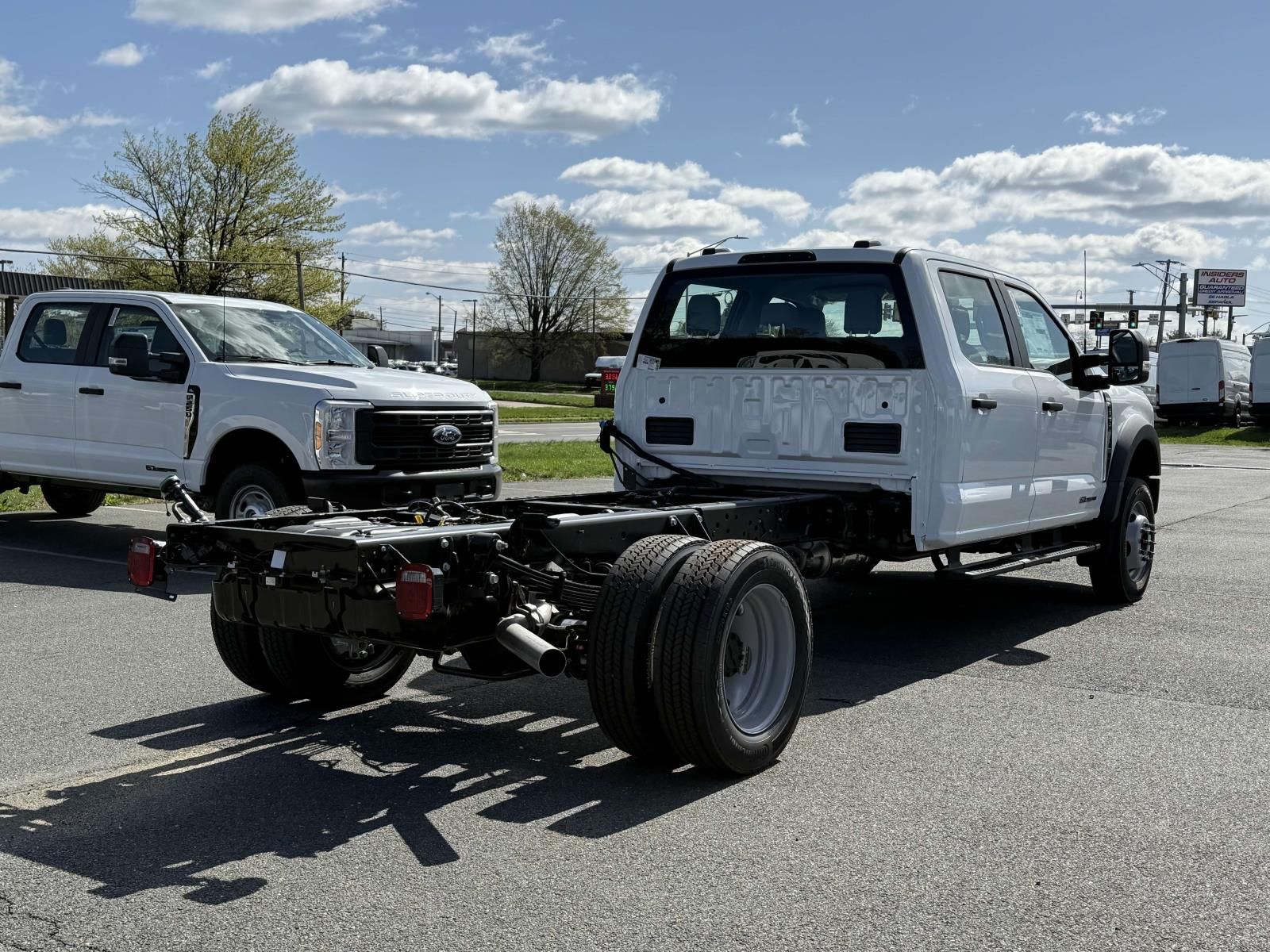 2025 Ford F-550 XL photo 2