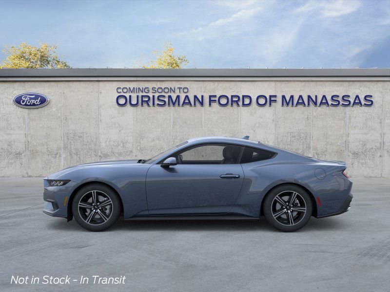2025 Ford Mustang EcoBoost photo 3