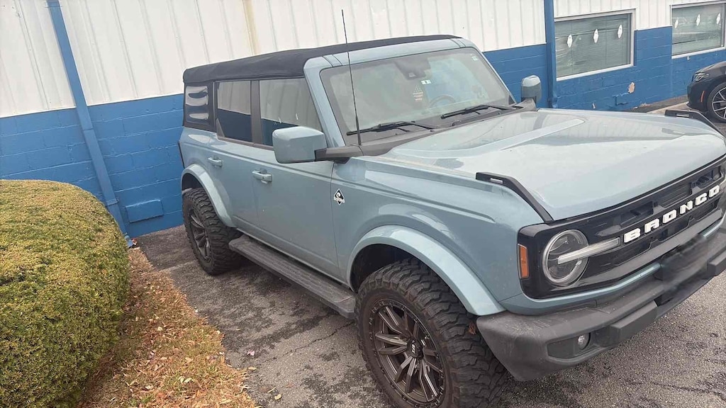 Used 2021 Ford Bronco Outer Banks SUV