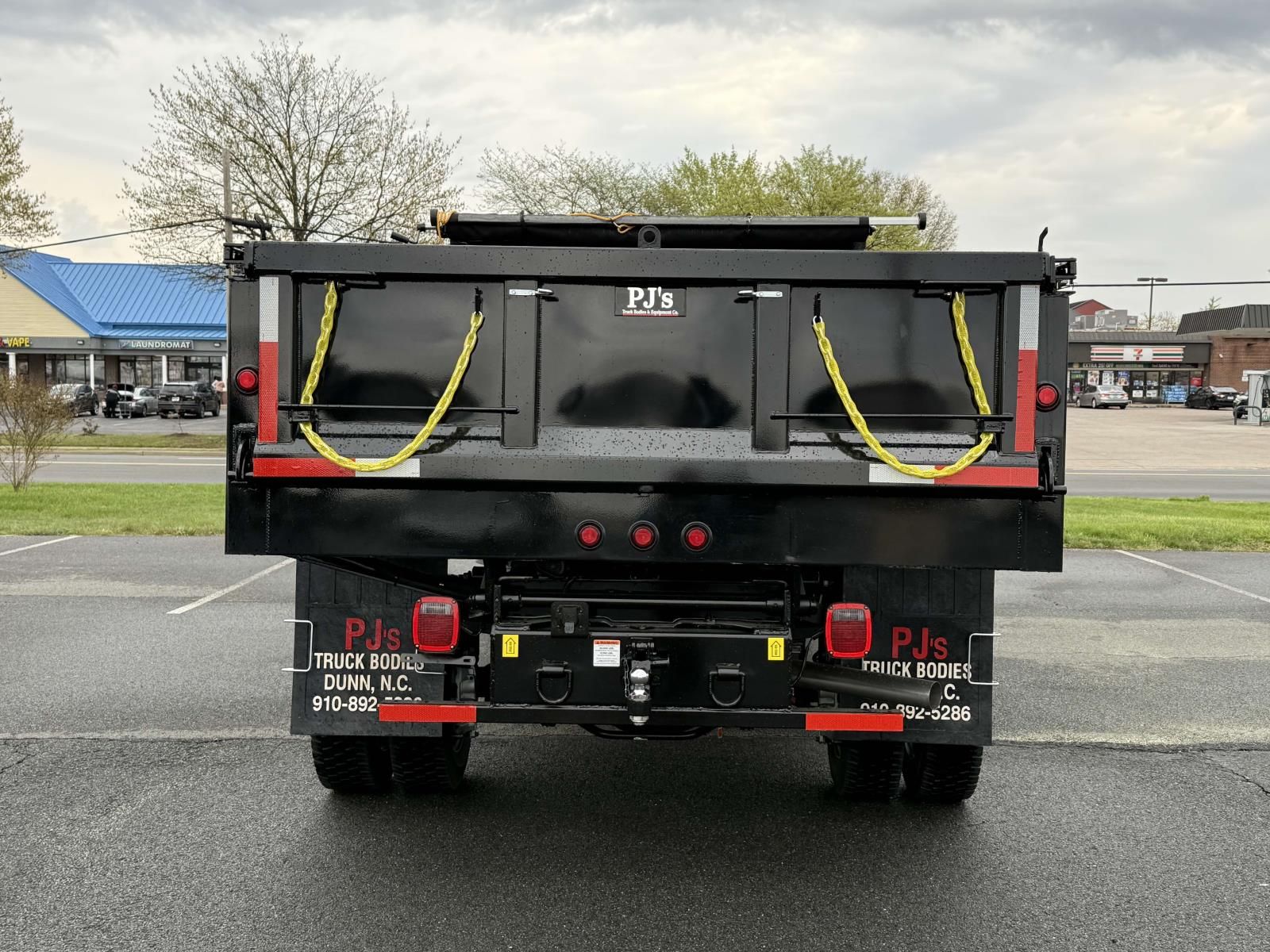 2025 Ford F-450 XL photo 3