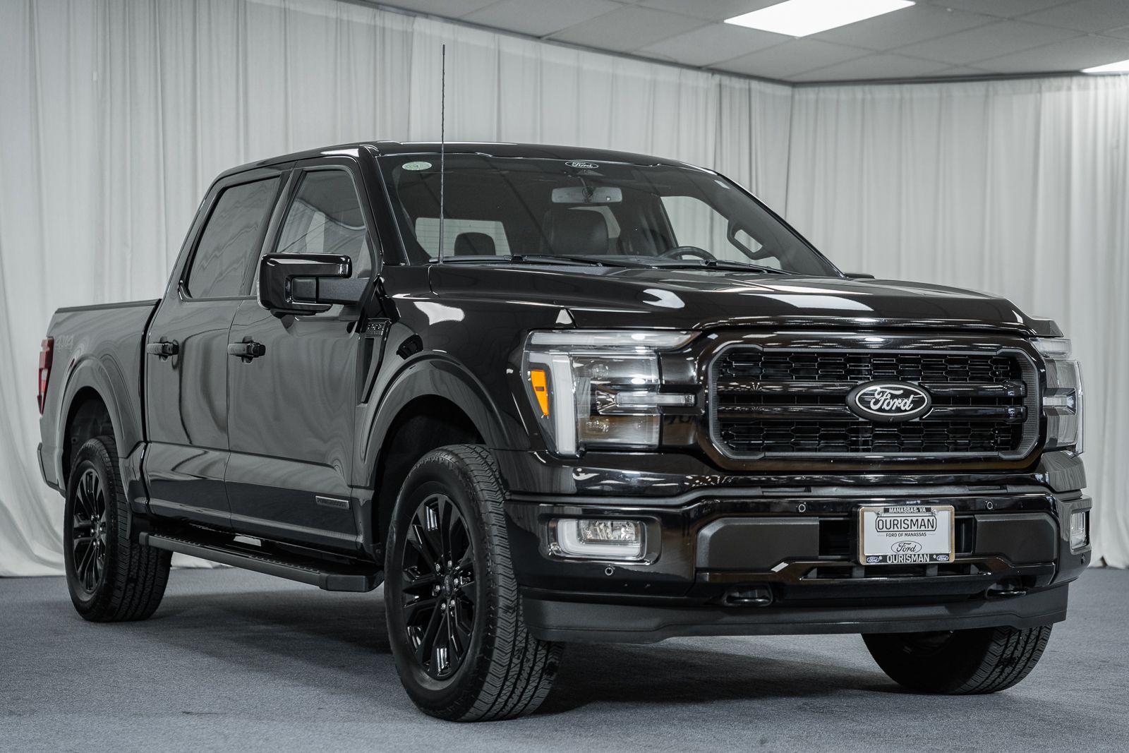 2024 Ford F-150 Lariat's photo