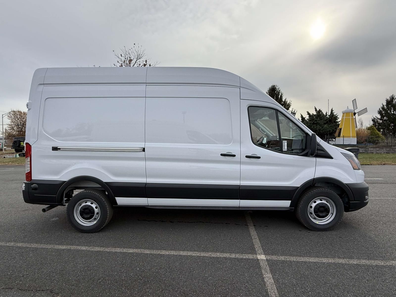 2026 Ford Transit photo 2