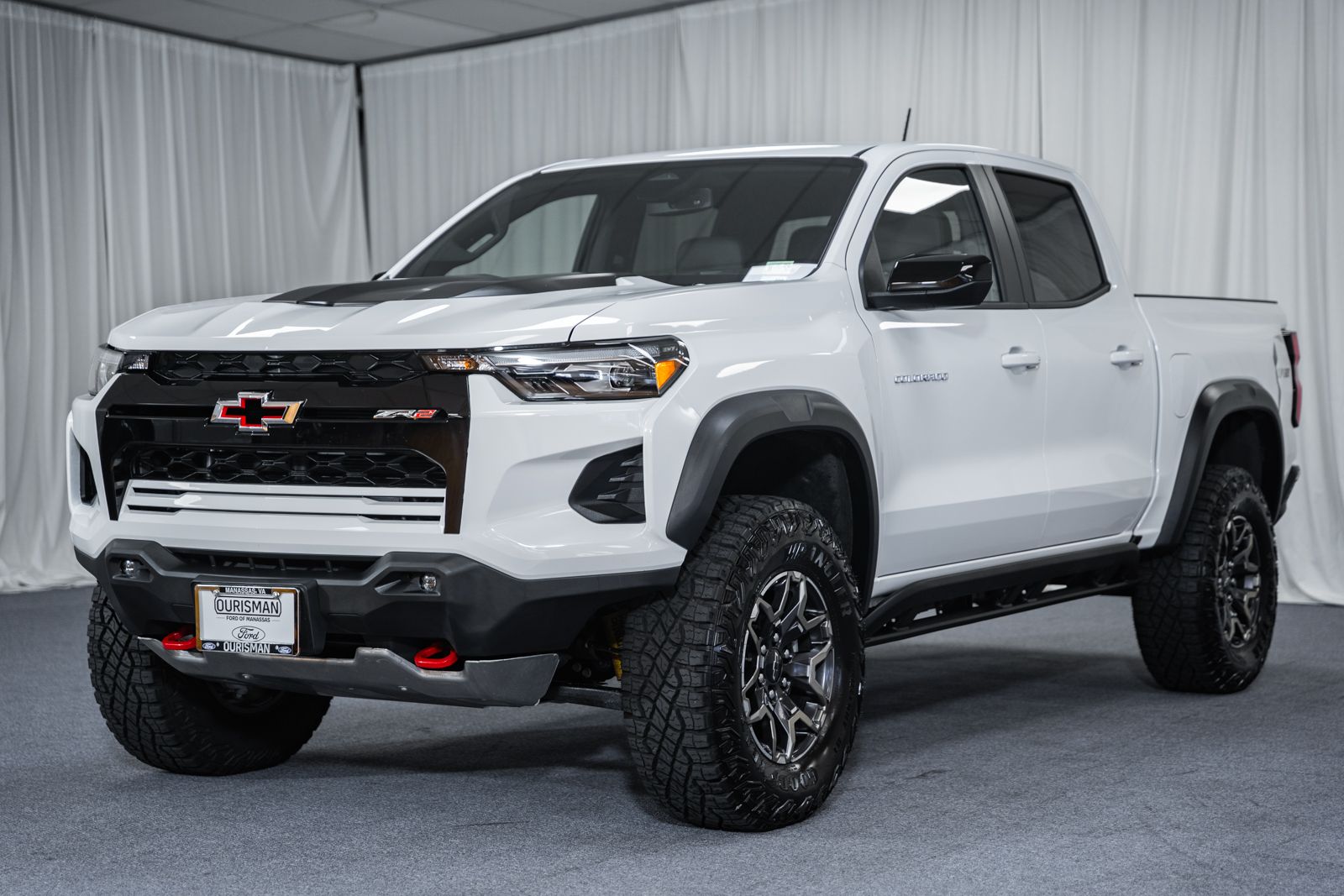 2026 Chevrolet Colorado ZR2 photo 3