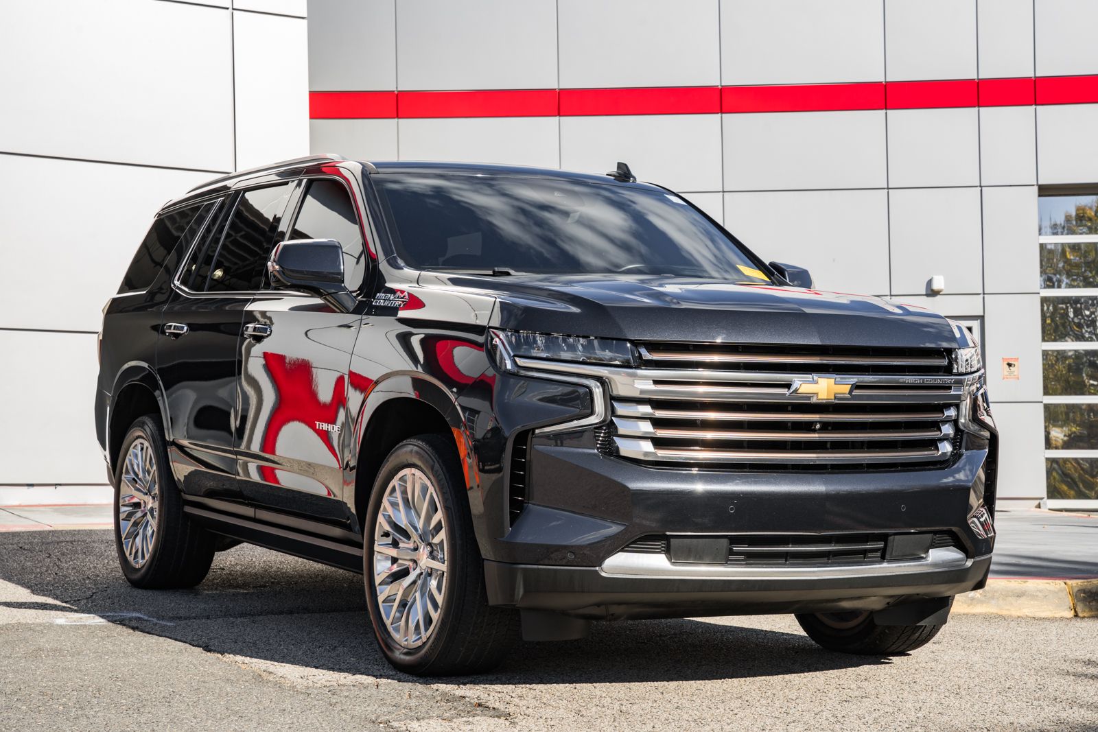 2023 Chevrolet Tahoe High Country's photo
