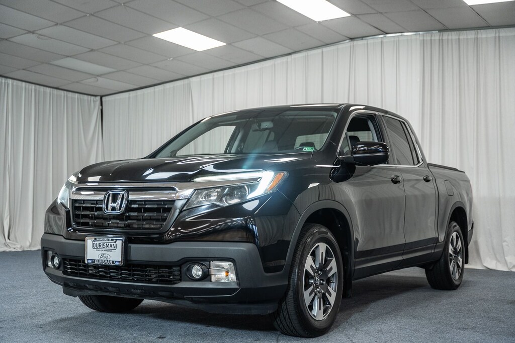 Certified 2017 Honda Ridgeline RTL-T Truck