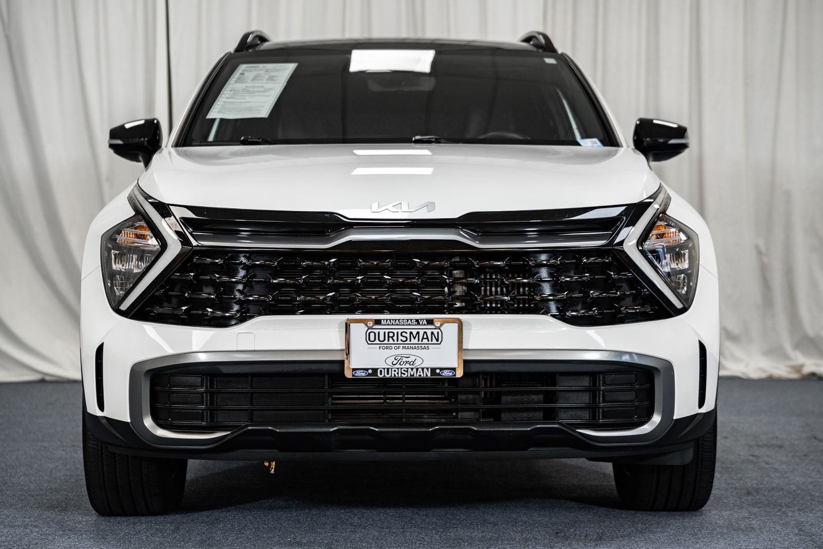 2023 Kia Sportage Plug-In Hybrid X-Line photo 2