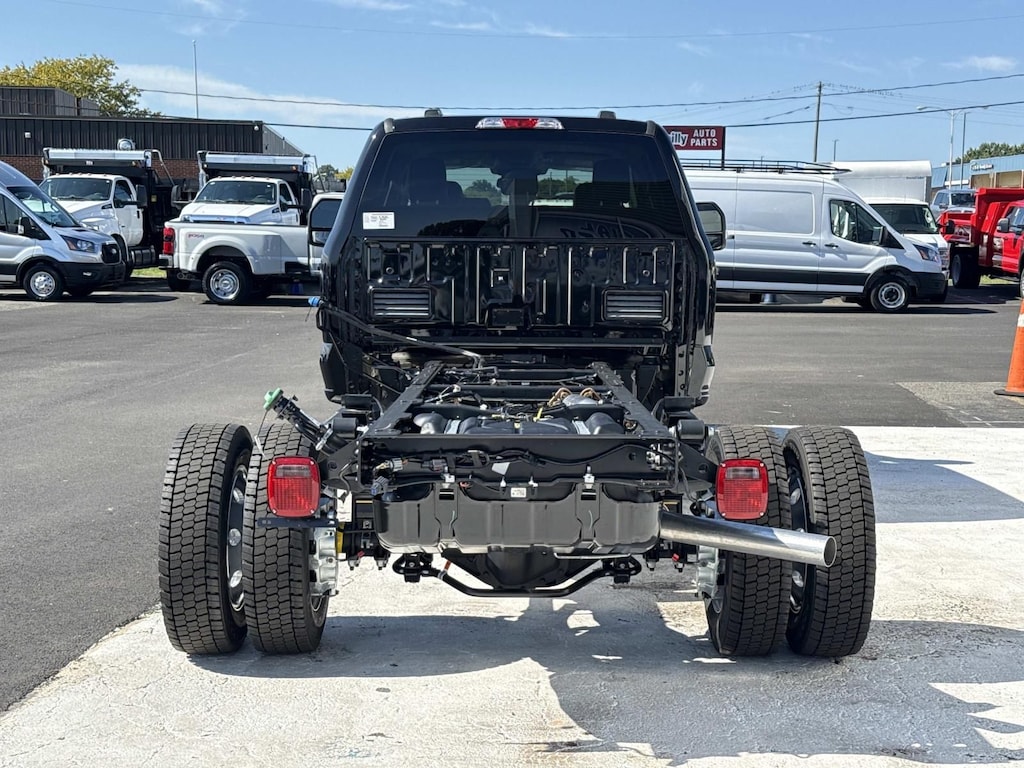 New 2026 Ford F-550 Chassis Lariat Chassis