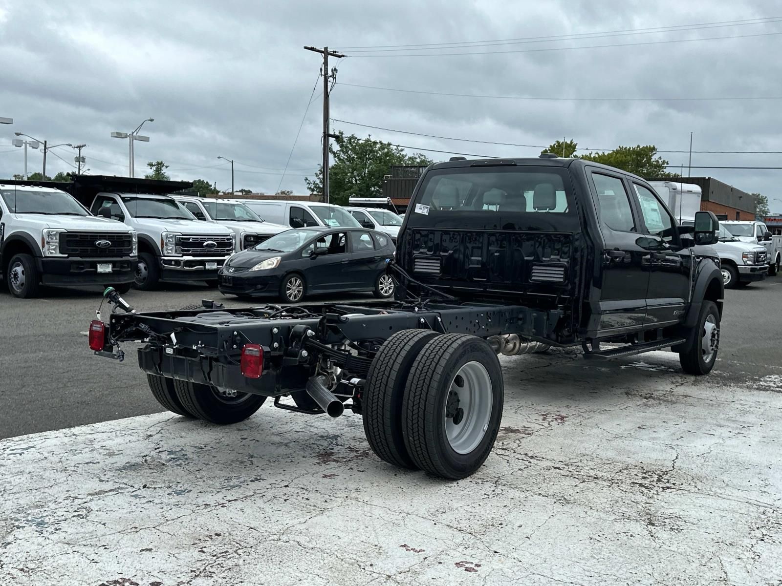 2024 Ford F-550 XL photo 2