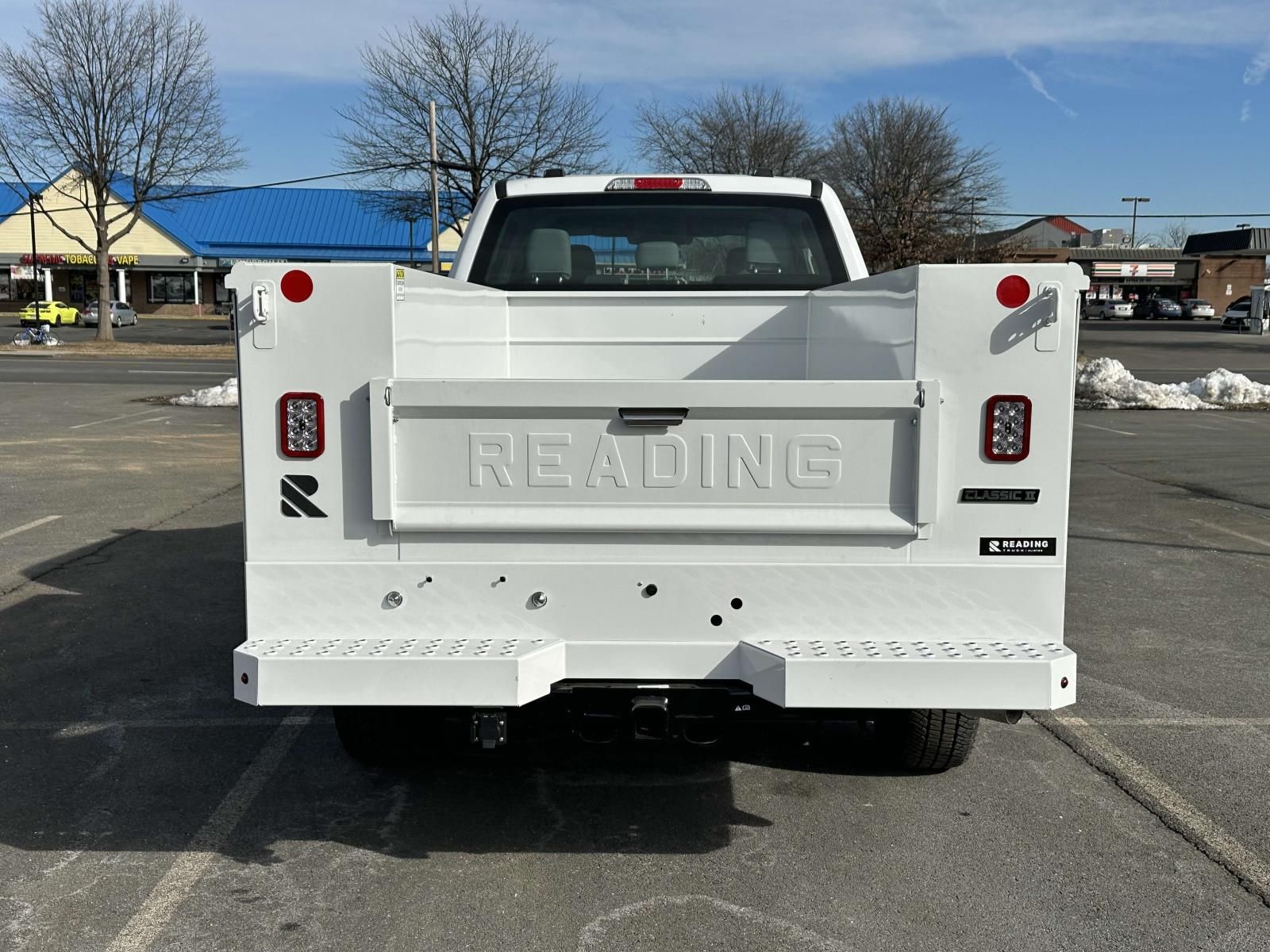 2025 Ford F-250 XL photo 3