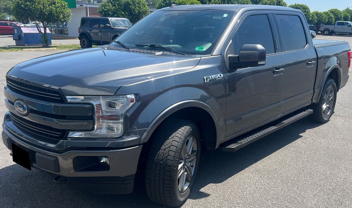 2020 Ford F-150 Lariat 4x4 SuperCrew 145 in's photo