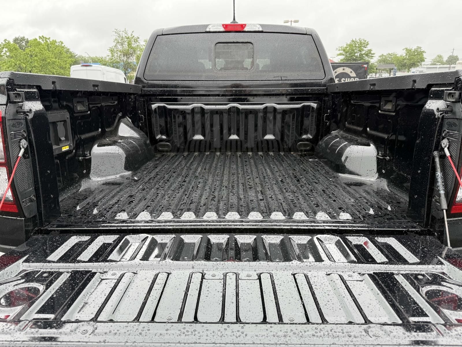 2025 Ford Ranger XLT - Photo 11