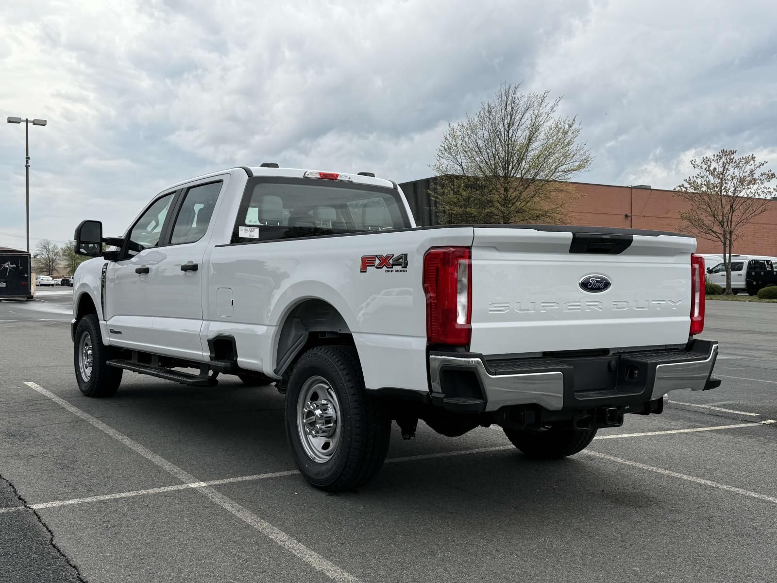 2025 Ford F-350 XL photo 4