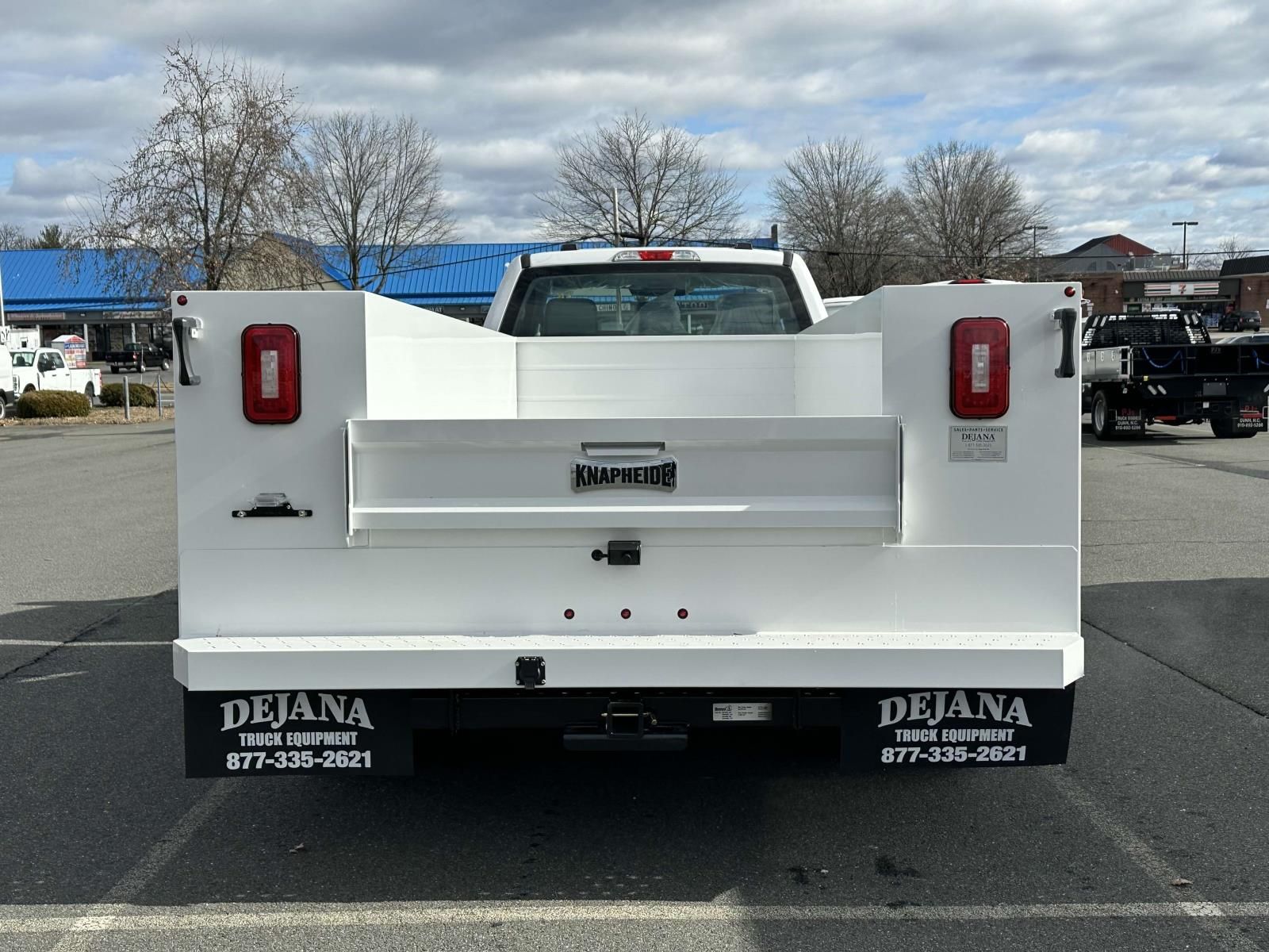 2024 Ford F-350 XL photo 3