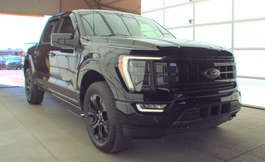 Used 2022 Ford F-150 Lariat Truck