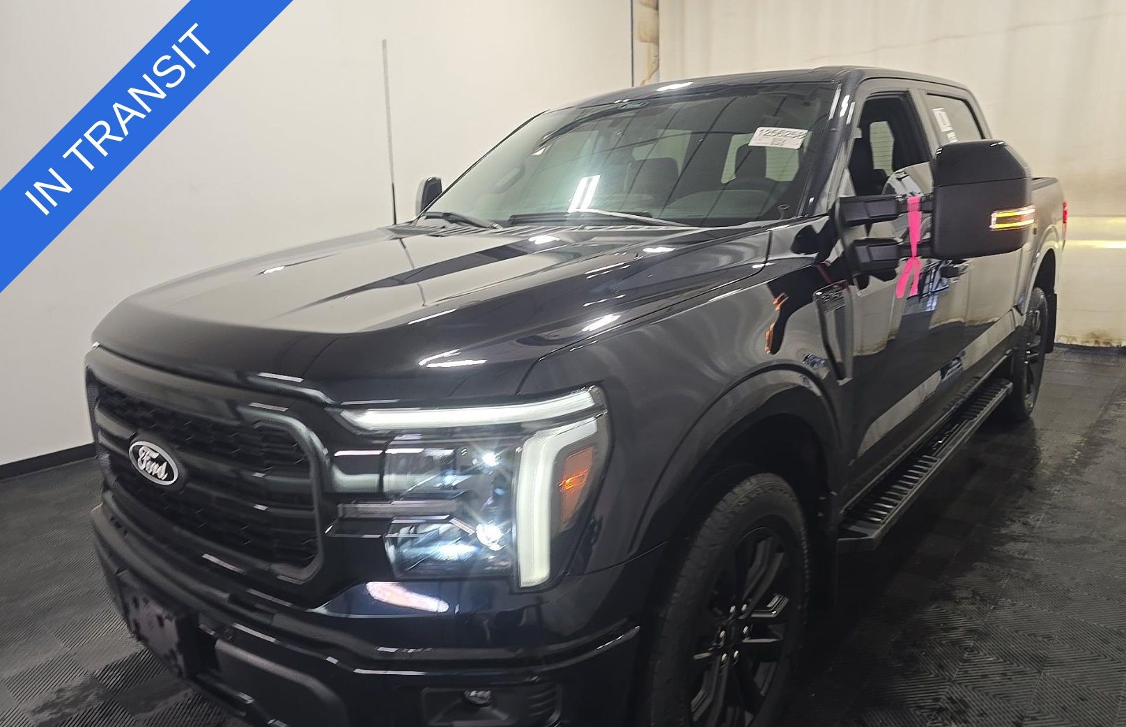 2025 Ford F-150 Lariat 4x4 SuperCrew 145 in's photo