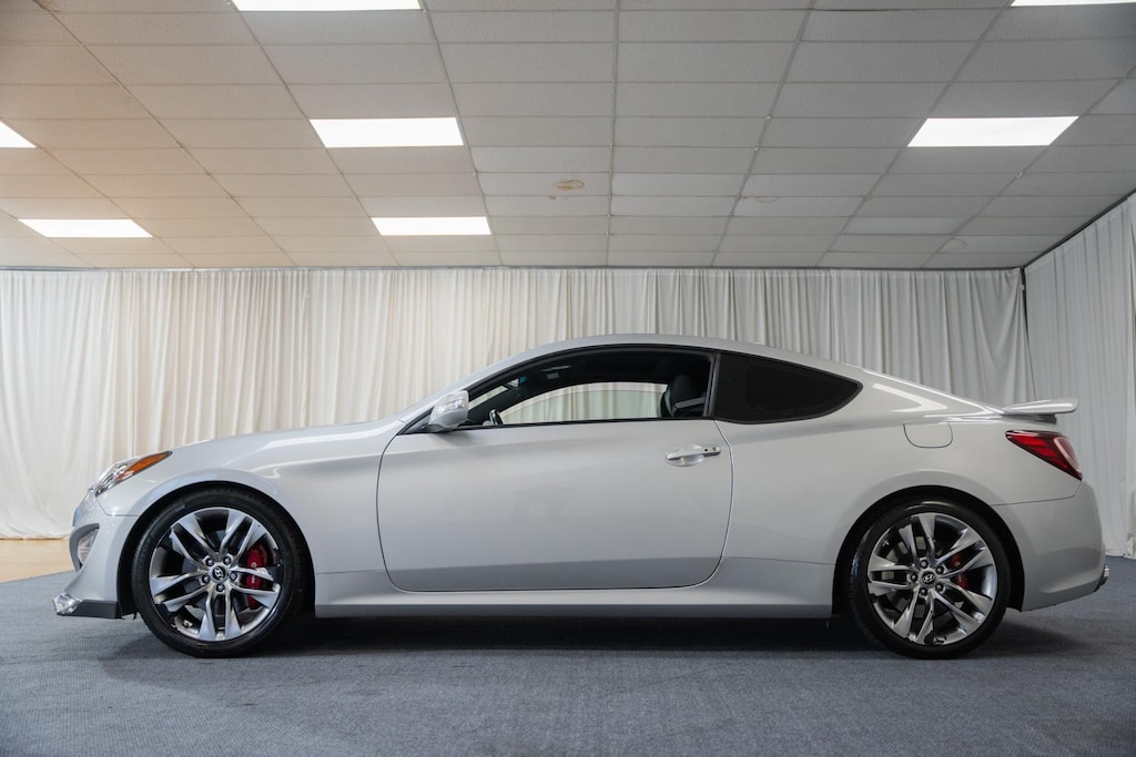 Used 2015 Hyundai Genesis Coupe 3.8 Ultimate Coupe