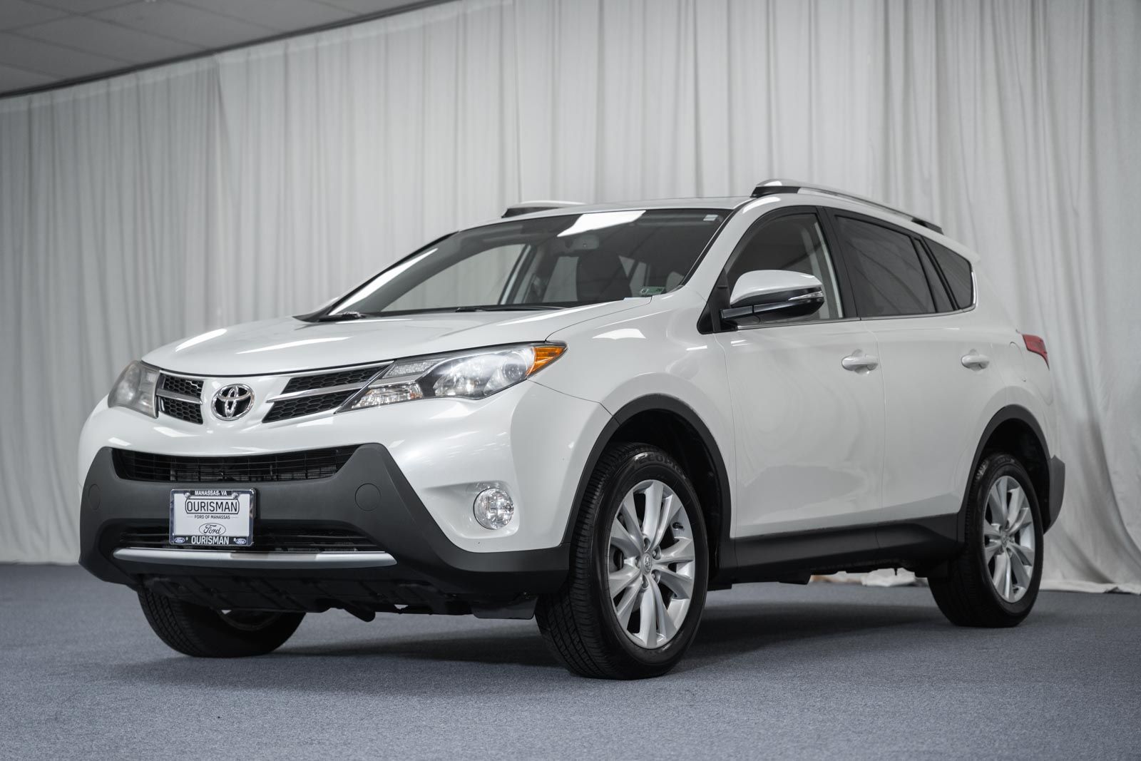 2014 Toyota RAV4 Limited photo 2