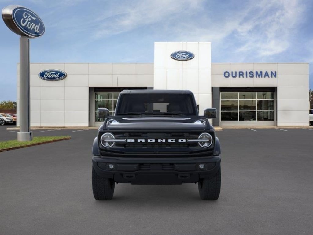 New 2026 Ford Bronco Outer Banks SUV