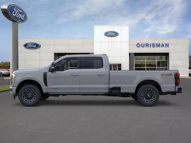 2026 Ford F-350 Platinum photo 4