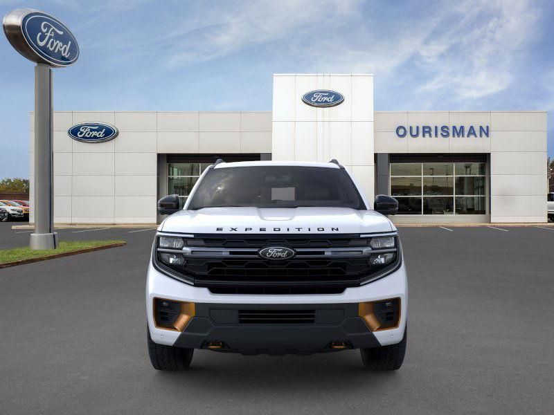 2025 Ford Expedition XLT photo 2