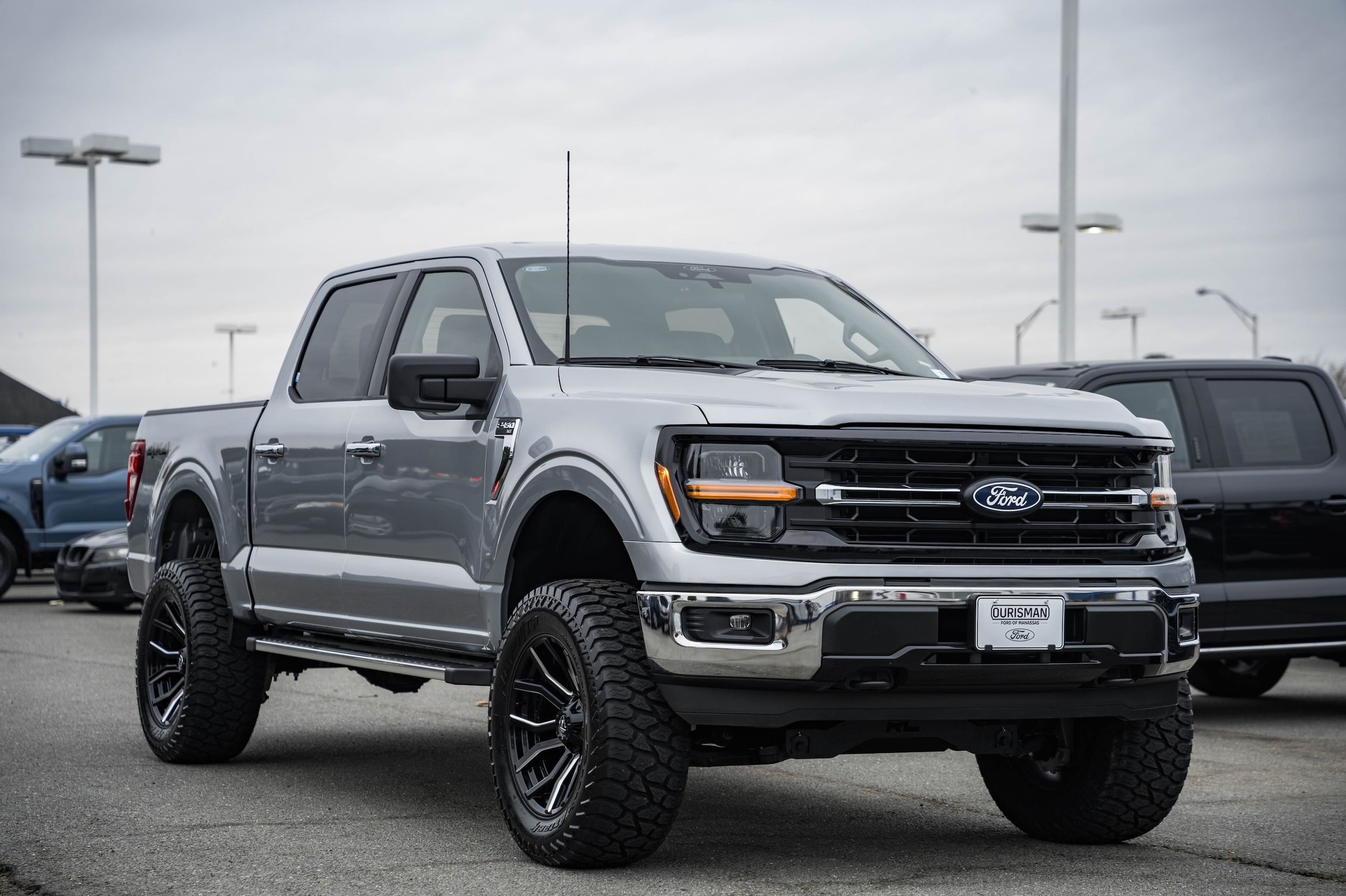 2025 Ford F-150 XLT's photo