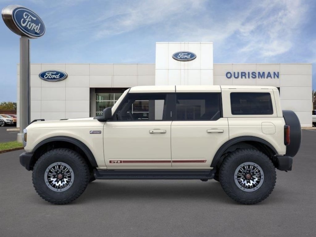 New 2026 Ford Bronco Outer Banks SUV
