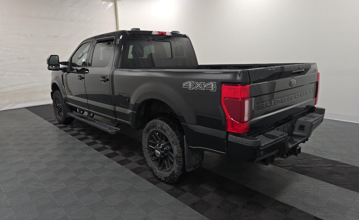 2022 Ford F-250 Lariat photo 4