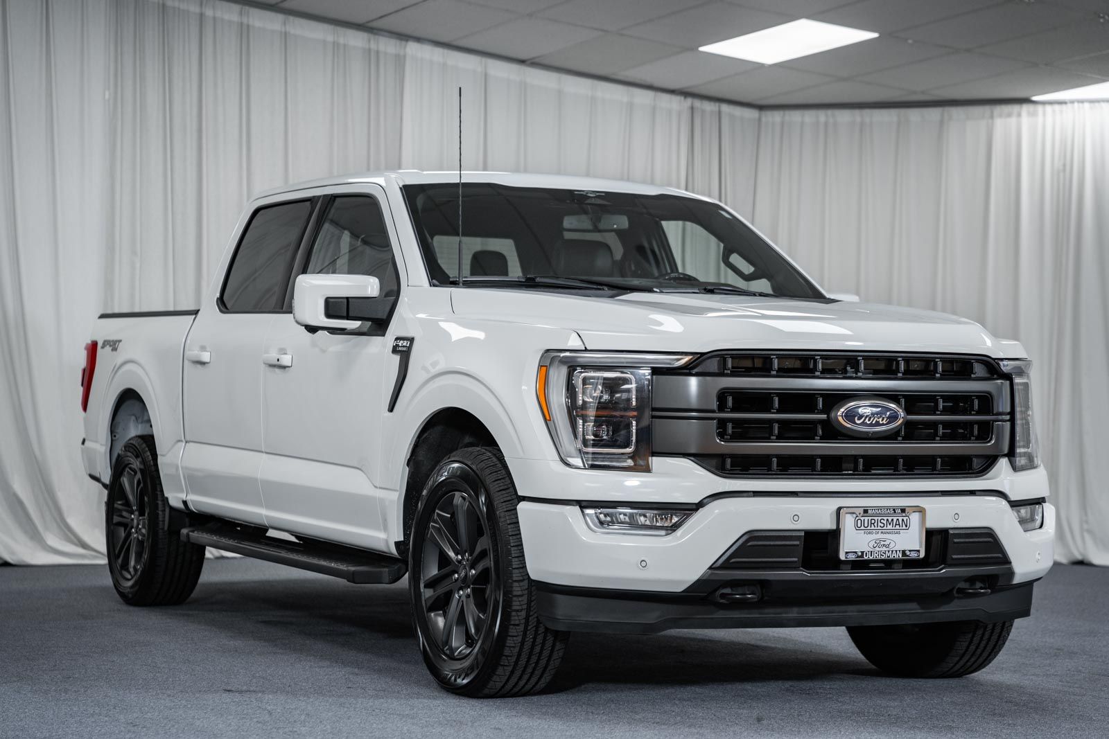 2023 Ford F-150 Lariat's photo