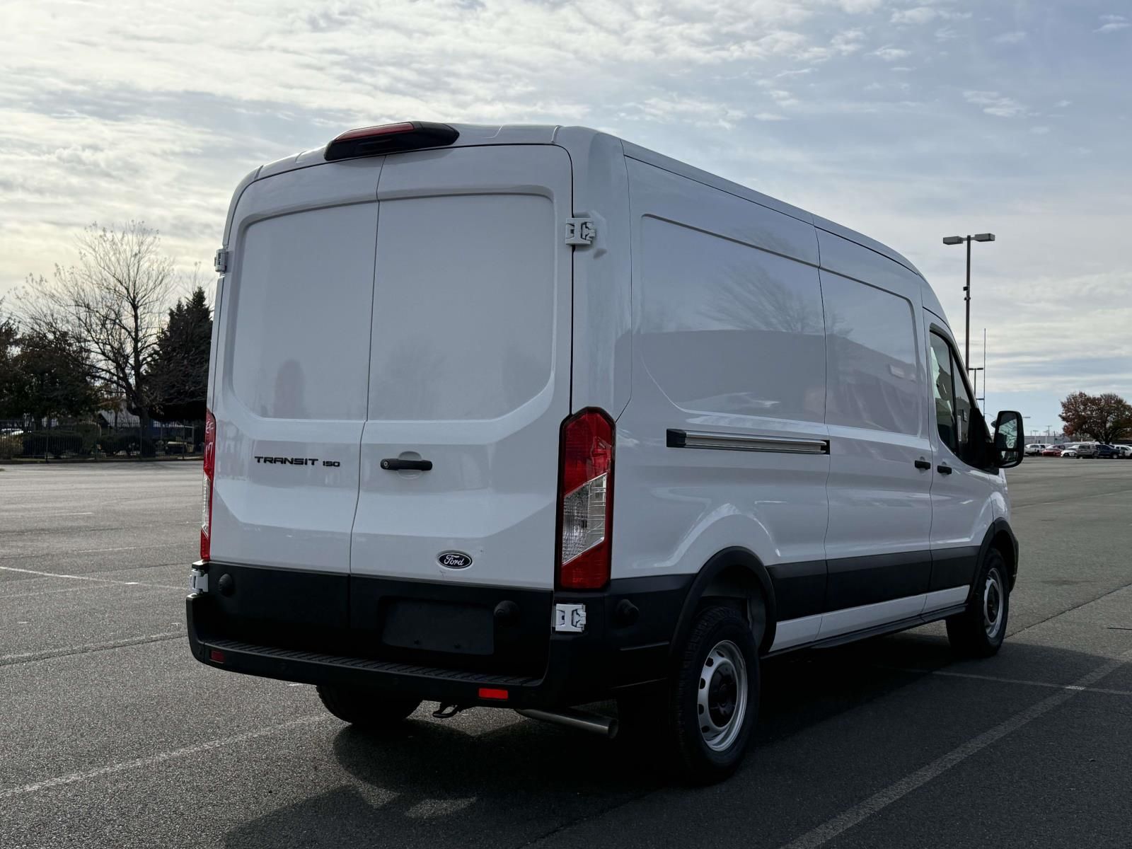 2026 Ford Transit photo 3