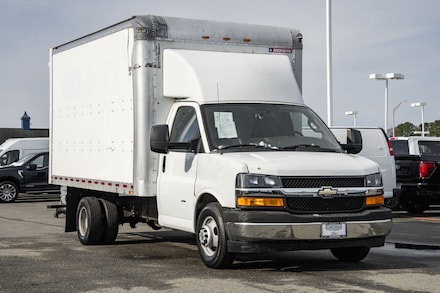 2018 Chevrolet Express Cutaway Work Van Cab/Chassis