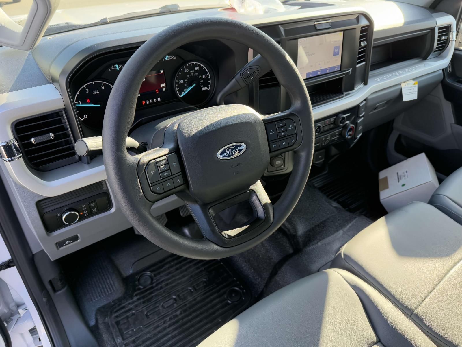 2025 Ford F-550 Super Duty Chassis Cab XL - Photo 12