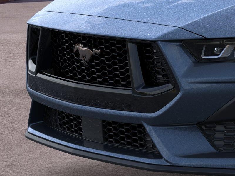 2025 Ford Mustang GT Premium Convertible - Photo 17