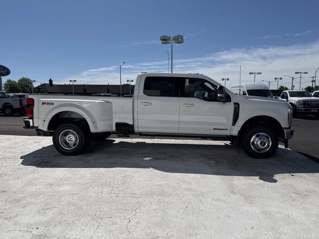 New 2026 Ford F-350 Lariat Truck