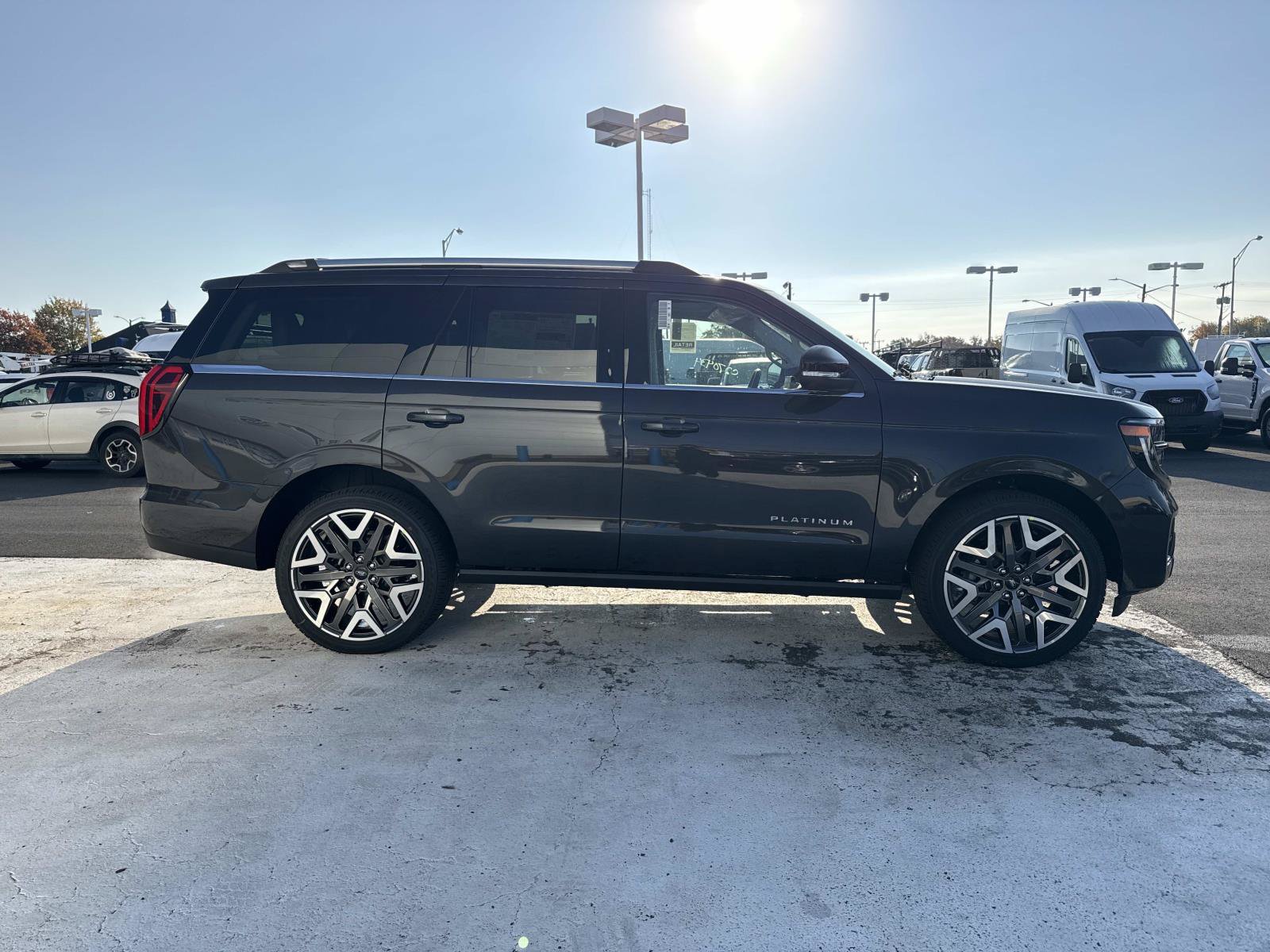 New 2027 Ford Expedition Platinum SUV