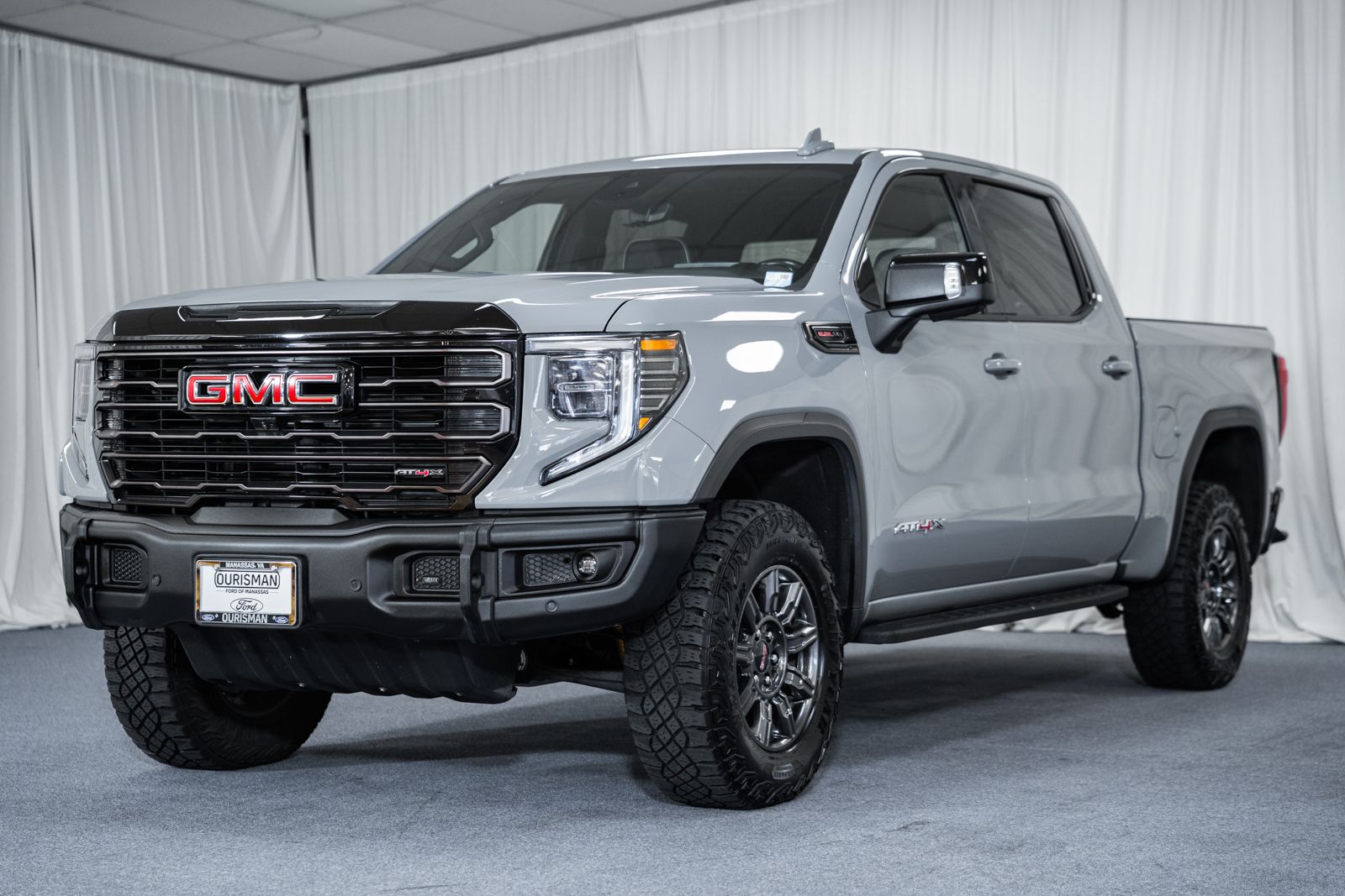 2024 Gmc Sierra 1500 AT4X photo 3