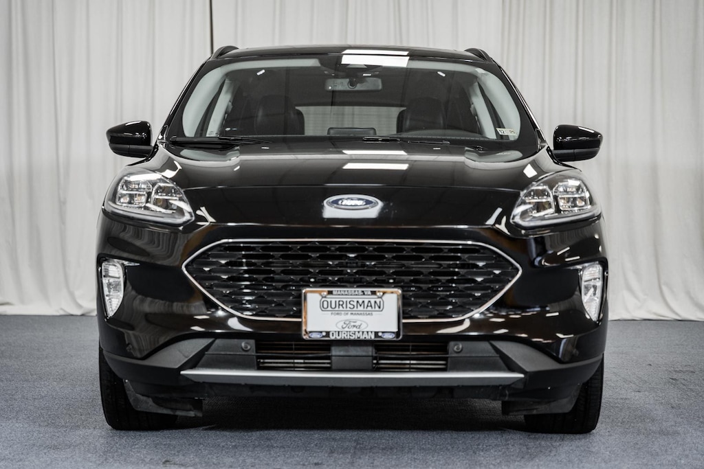 Used 2022 Ford Escape Titanium SUV