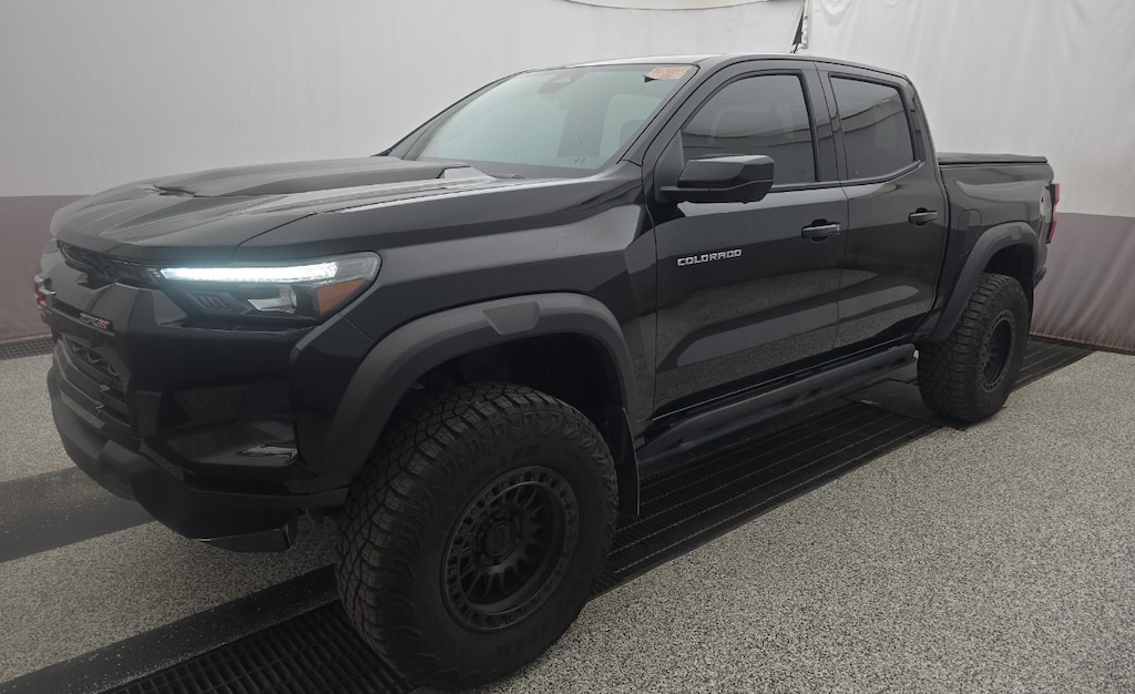 Used 2024 Chevrolet Colorado ZR2 Truck