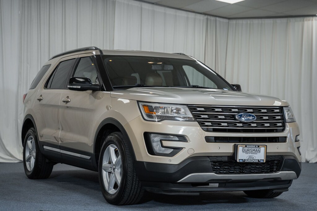 Certified 2017 Ford Explorer XLT SUV