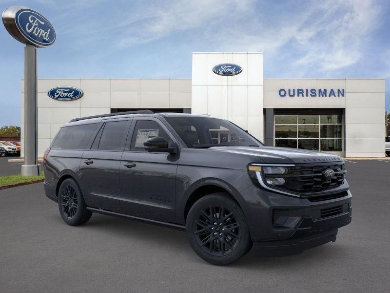 2026 Ford Expedition Platinum's photo