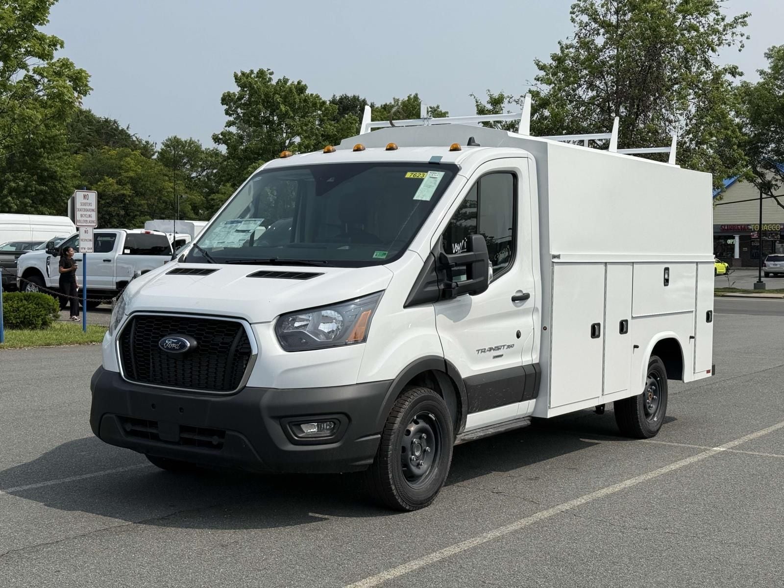 2025 Ford Transit Cutaway Base
