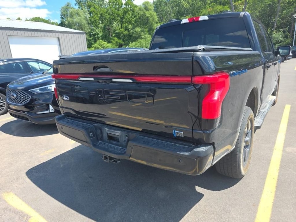 Used 2024 Ford F-150 Lightning Lariat Truck