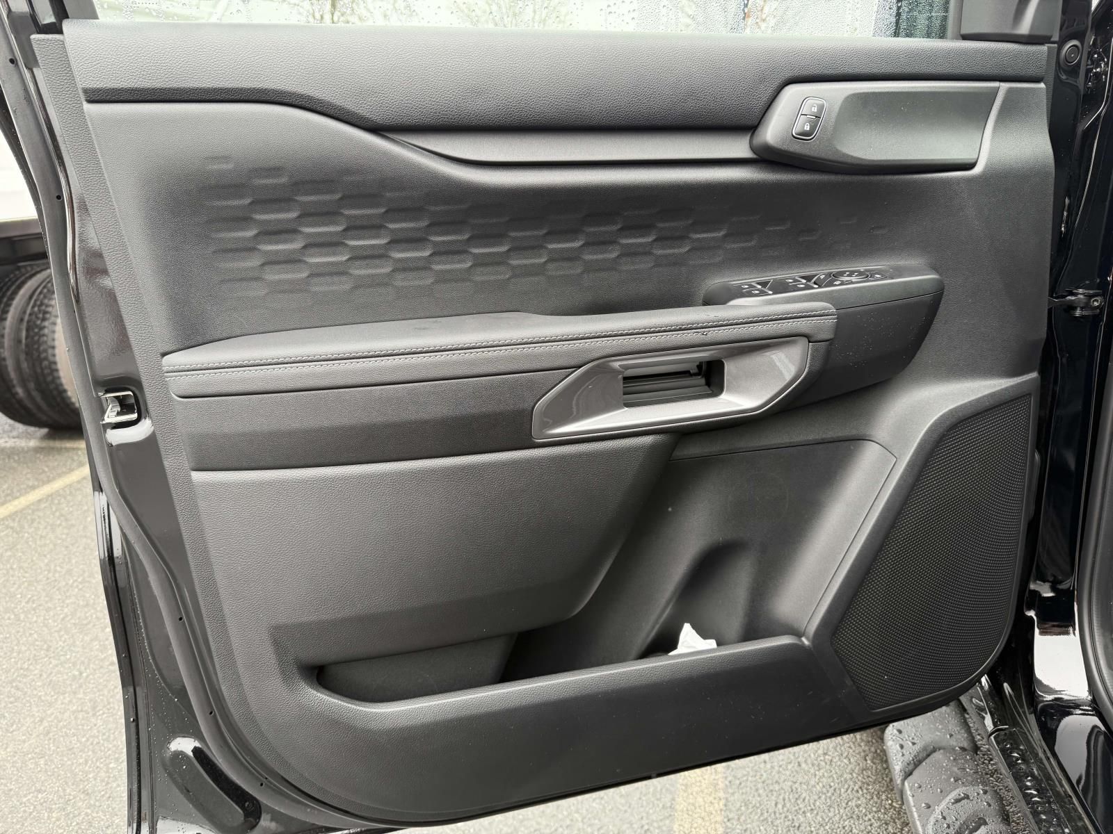 2025 Ford Ranger XLT - Photo 8