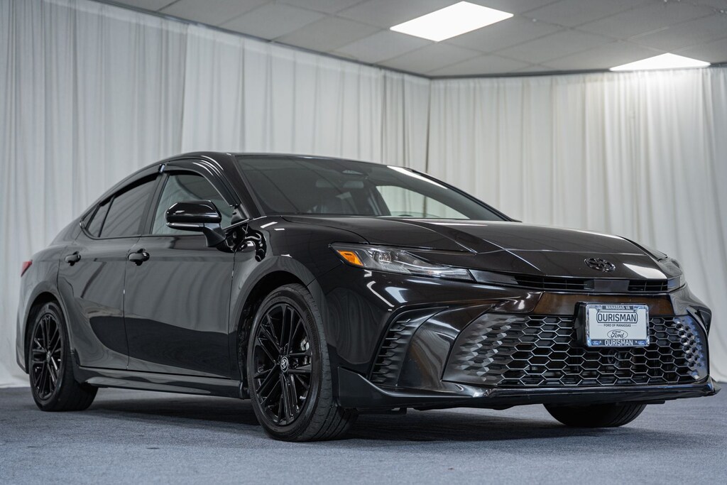 Certified 2025 Toyota Camry SE Sedan