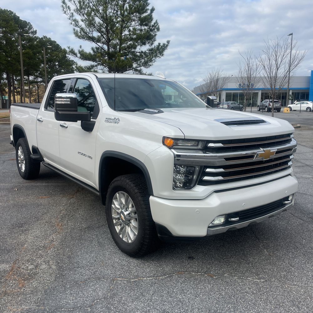 2022 Chevrolet Silverado 2500HD High Country's photo