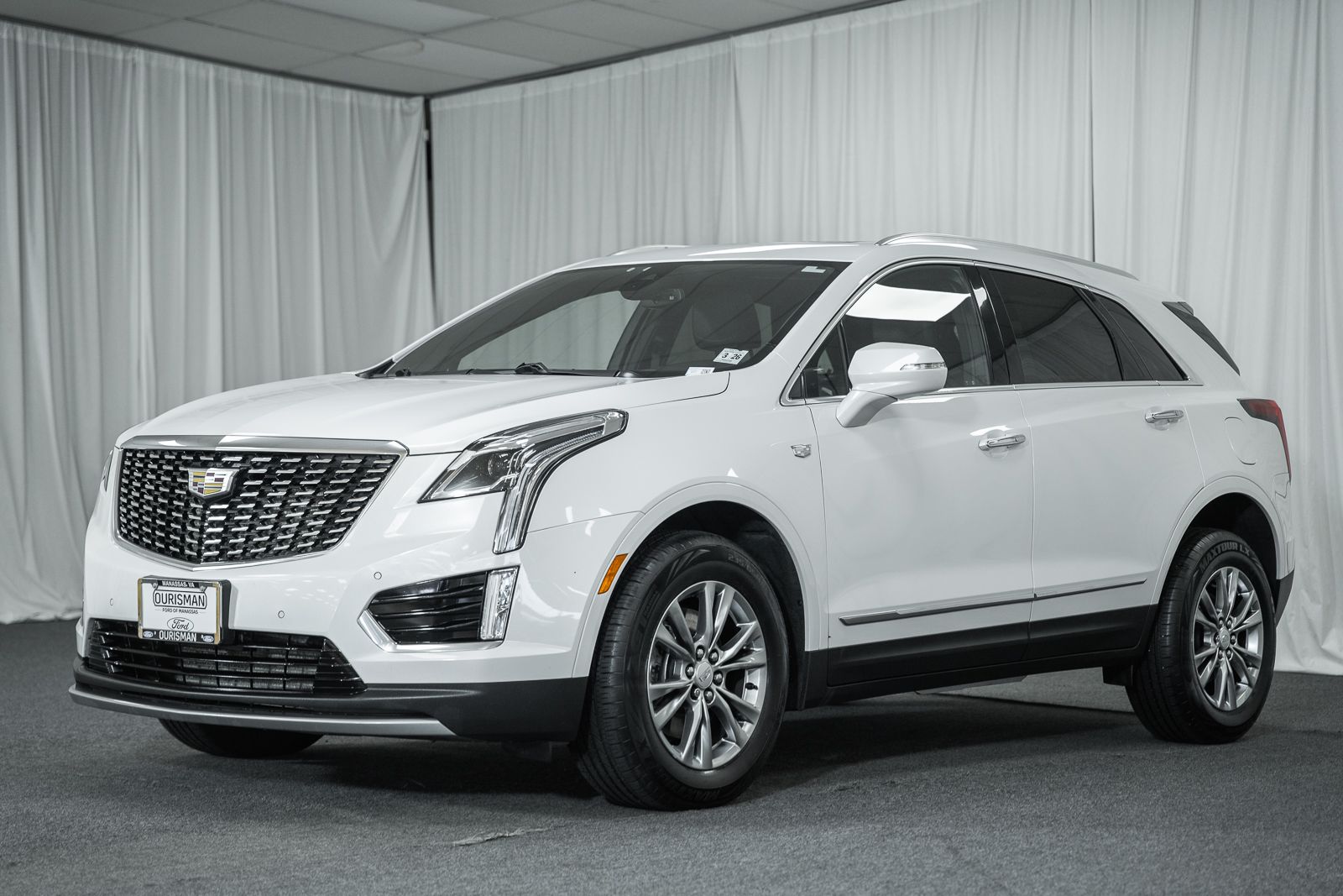 2021 Cadillac XT5 Premium Luxury photo 3