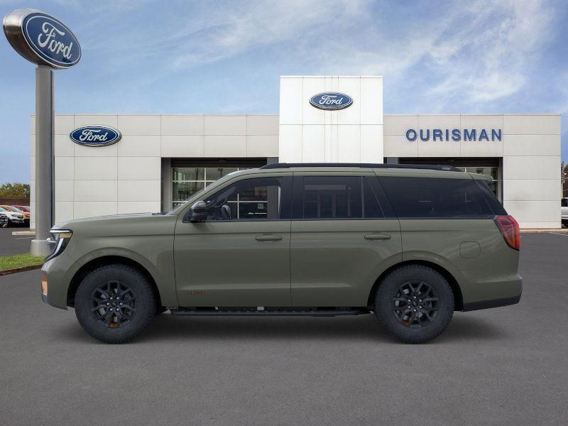 2025 Ford Expedition photo 4