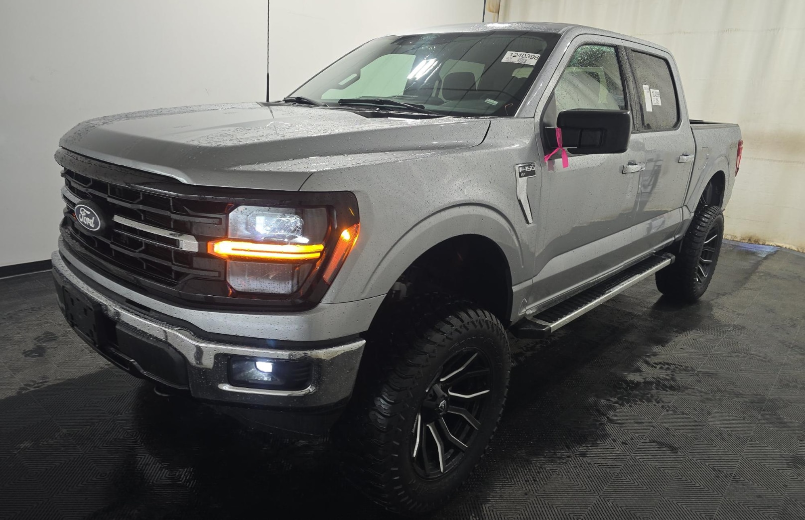 2025 Ford F-150 XLT's photo